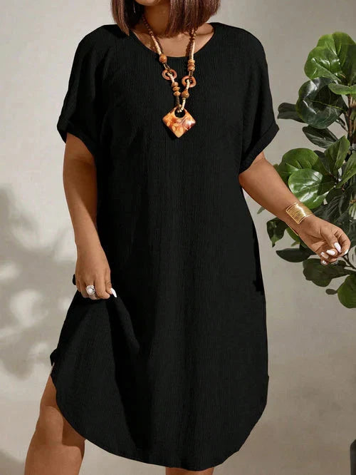 Vestido Textura Leve e Manga Morcego Plus Size - Britney lojasoeconomia Preto G 